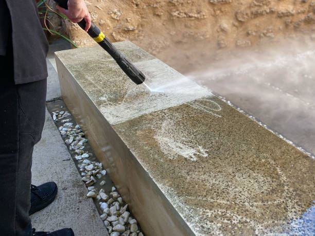 Why Choose Our Certified Pressure Washing Experts for Your Project Needs in Kearney, MO?